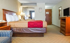 Econo Lodge Inn & Suites Tulsa Ok